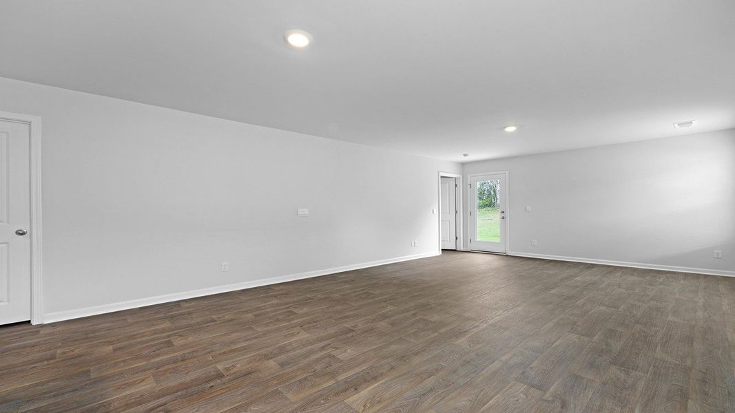 Spacious, unfurnished interior of a new home in Pine Hills at Cane Bay, Summerville (Image 11). Spacious, unfurnished interior of a new home in Pine Hills at Cane Bay, Summerville (Image 11).