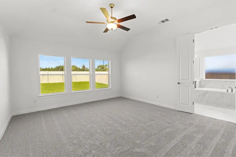 4br New Home in Liberty Hill, TX.  - Slide 21