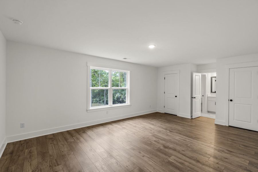 Spacious, unfurnished interior of a new home in , Mount Pleasant (Image 32).