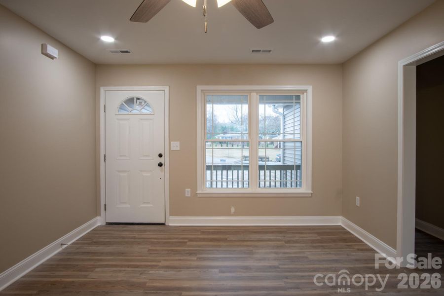 Spacious, unfurnished interior of a new home in , Lincolnton (Image 10).
