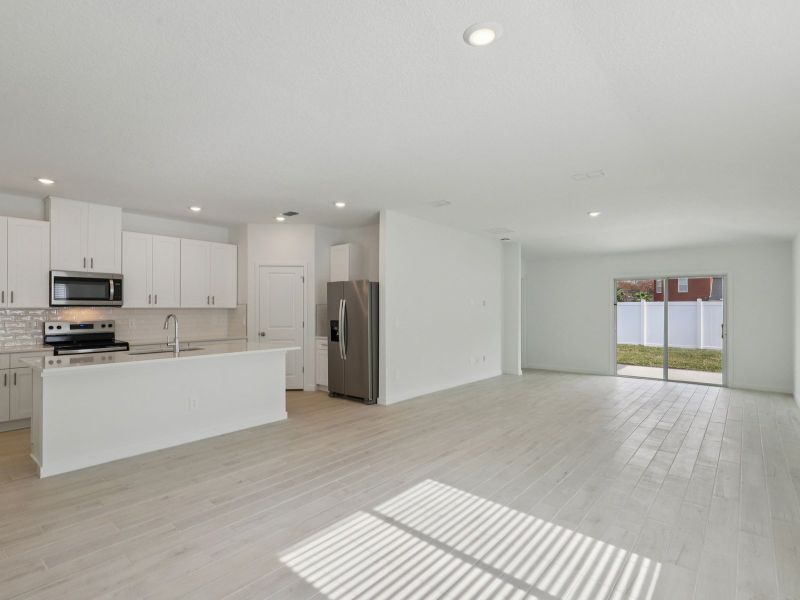 Spacious, unfurnished interior of a new home in Kings Preserve, Jacksonville (Image 8). Spacious, unfurnished interior of a new home in Kings Preserve, Jacksonville (Image 8).