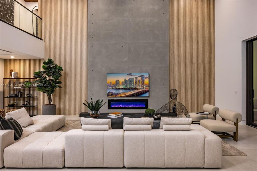 Furnished interior view inside a new home in , Pinecrest (Image 38).