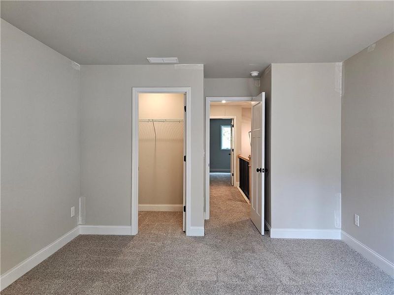 Spacious, unfurnished interior of a new home in , Douglasville (Image 30).