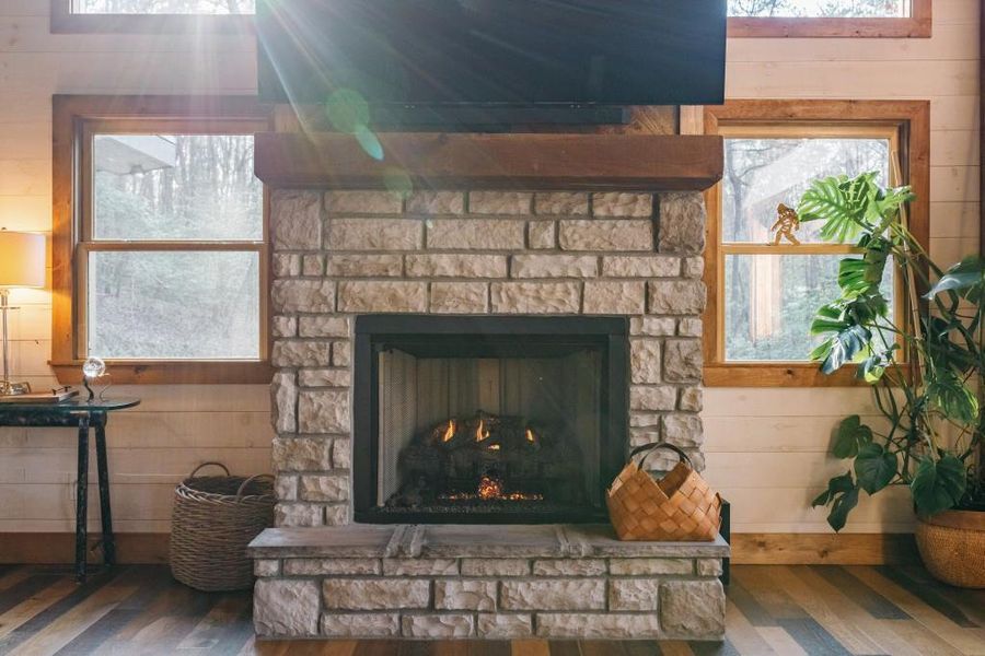 Image 43 of a home in .