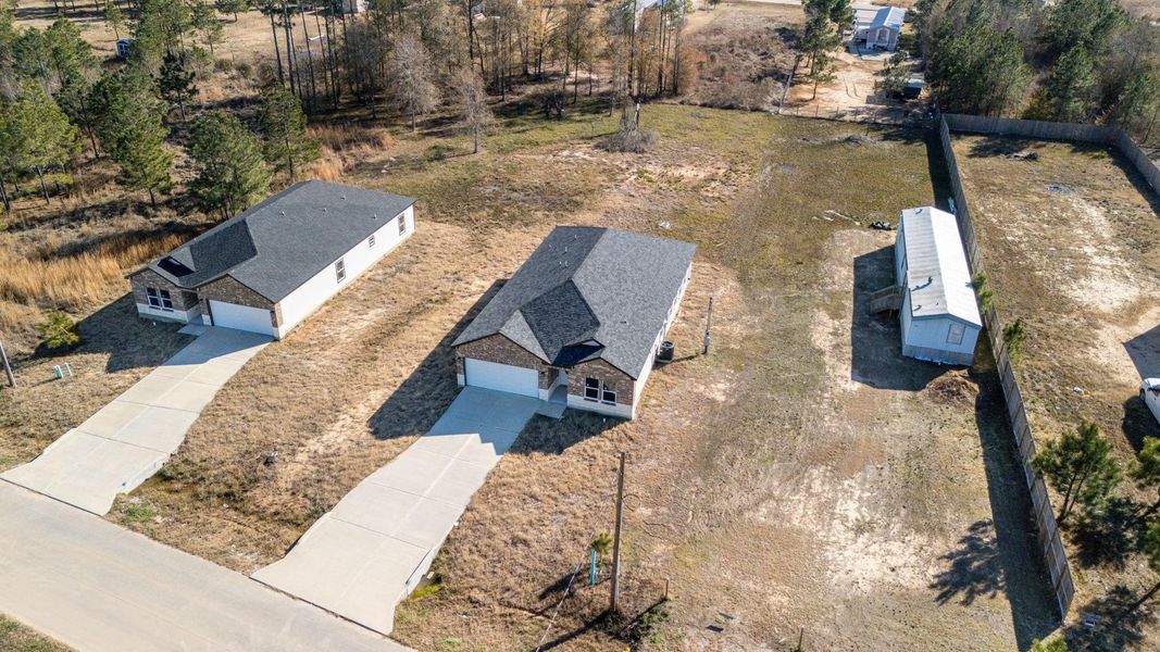 Expansive property with a well-designed layout and beautiful natural surroundings. Expansive property with a well-designed layout and beautiful natural surroundings.