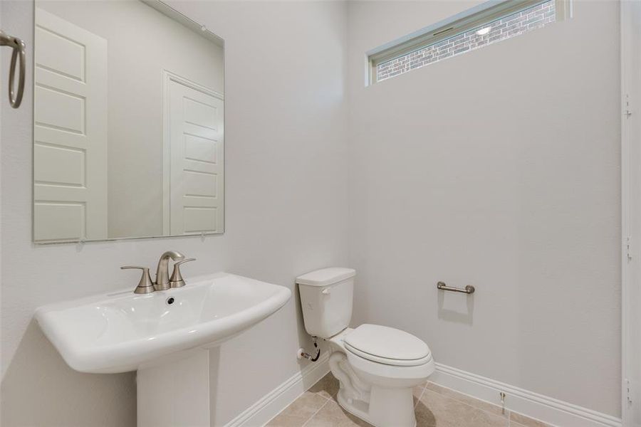 Furnished interior view inside a new home in Bayside, Rowlett (Image 3). Furnished interior view inside a new home in Bayside, Rowlett (Image 3).