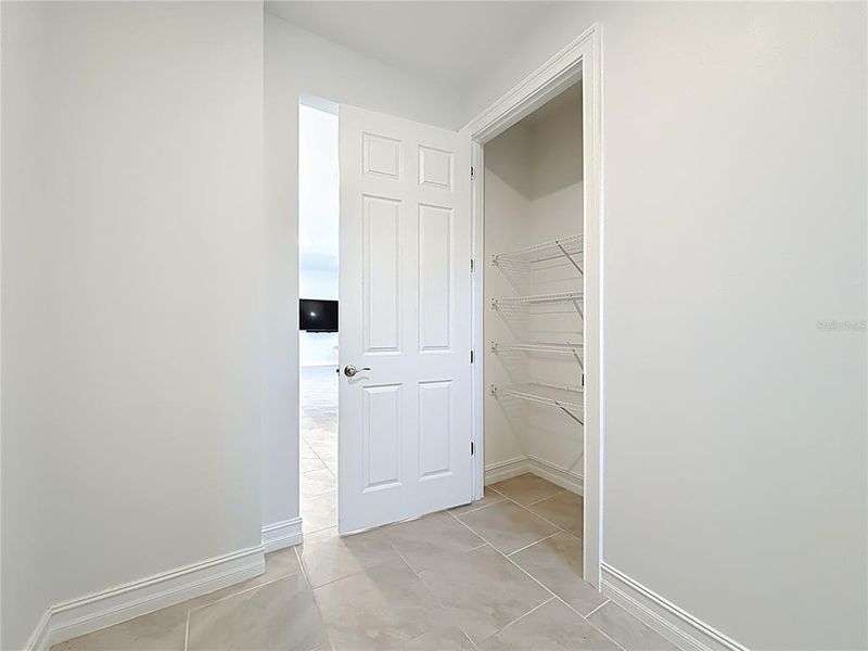 Spacious, unfurnished interior of a new home in , Port Charlotte (Image 21).