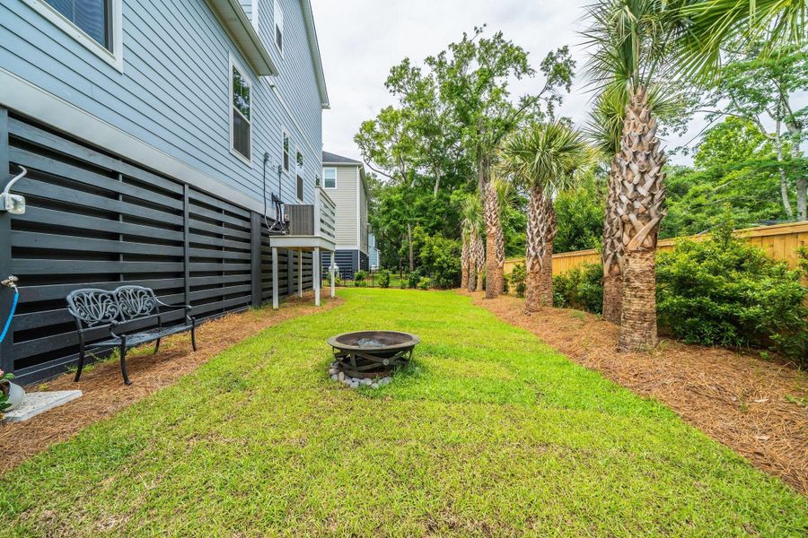 Exterior details and patio area of a home in , Mount Pleasant (Image 31).