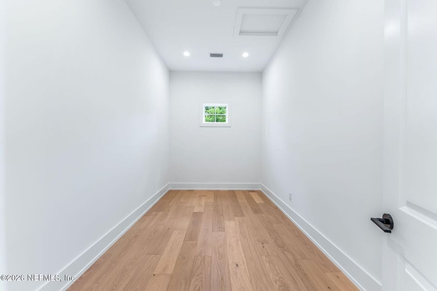 Spacious, unfurnished interior of a new home in , Ponte Vedra (Image 47).