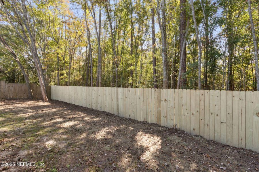 Exterior details and patio area of a home in , Middleburg (Image 30).