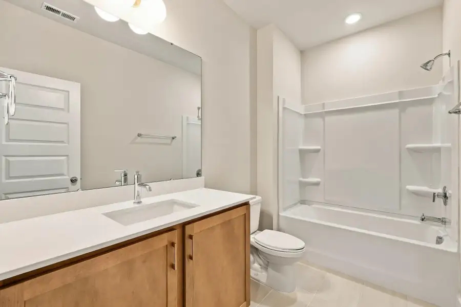 Furnished interior view inside a new home in Allen Park, Raleigh (Image 10).