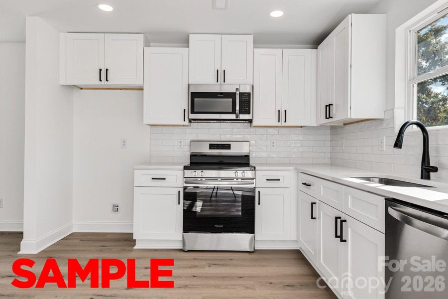 Furnished interior view inside a new home in , Kannapolis (Image 6).