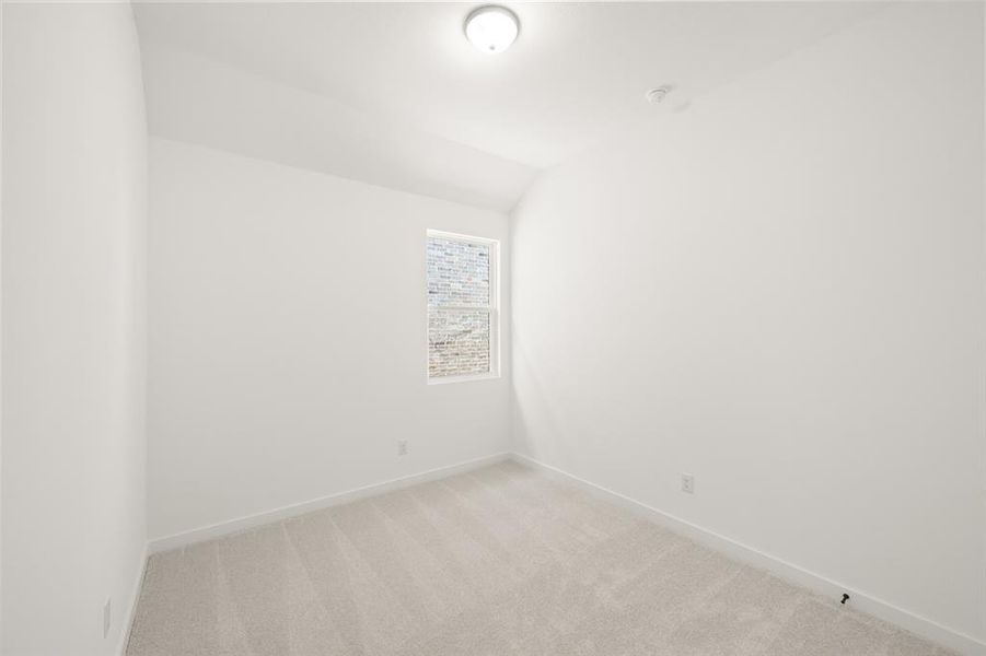 7_661 Tyronza- Bedroom-2