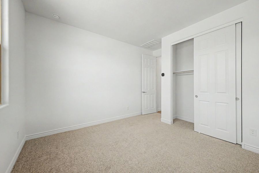 Spacious, unfurnished interior of a new home in Miravida, Surprise (Image 16). Spacious, unfurnished interior of a new home in Miravida, Surprise (Image 16).
