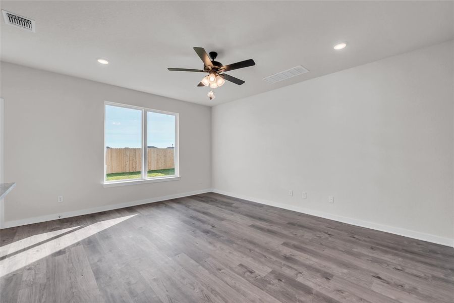 Spacious, unfurnished interior of a new home in Eastern Wells, Jarrell (Image 25).