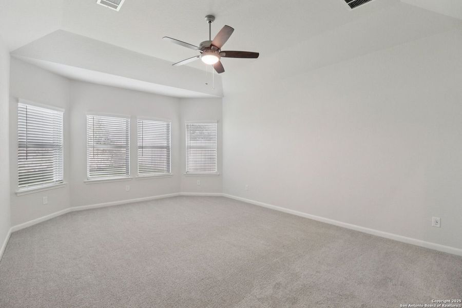 Spacious, unfurnished interior of a new home in Arcadia Ridge - Classic Series, San Antonio (Image 25). Spacious, unfurnished interior of a new home in Arcadia Ridge - Classic Series, San Antonio (Image 25).