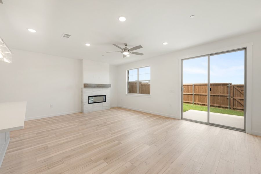 Spacious, unfurnished interior of a new home in Wildridge, Oak Point (Image 23). Spacious, unfurnished interior of a new home in Wildridge, Oak Point (Image 23).