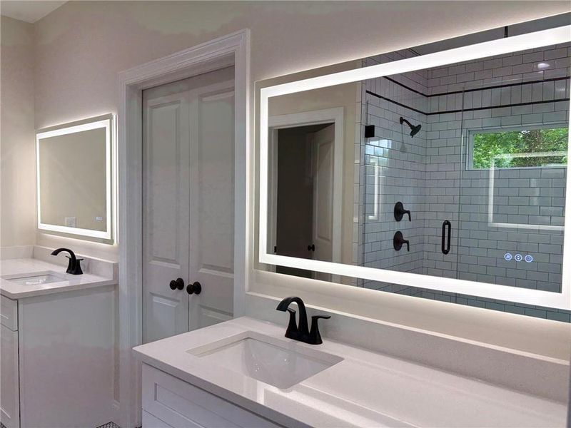 Image 42 of a home in .