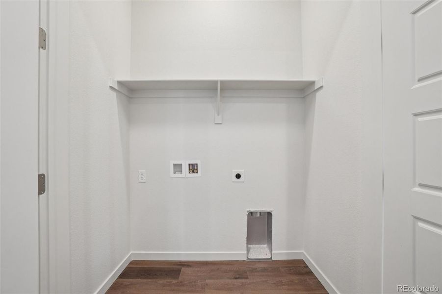 Spacious, unfurnished interior of a new home in , Fort Collins (Image 20).