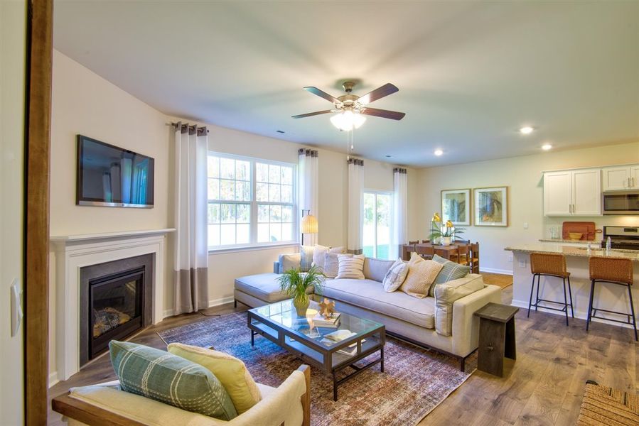 Representative furnished interior of a home built from the HAYDEN by D.R. Horton in Raven Ridge, Lexington (Image 18).