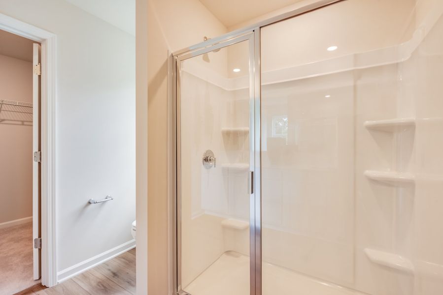 EI Owners Bath Shower Dream 2