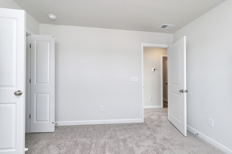 Spacious, unfurnished interior of a new home in Jordan Grove, Conway (Image 28).