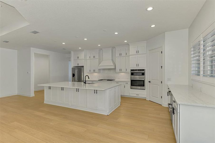 Furnished interior view inside a new home in , Venice (Image 15).