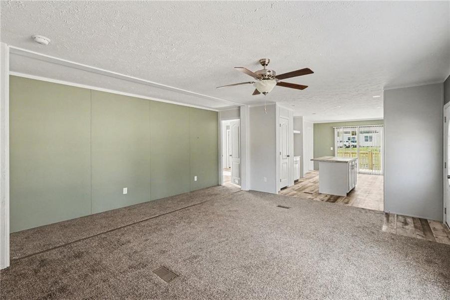Spacious, unfurnished interior of a new home in , Cedartown (Image 14).