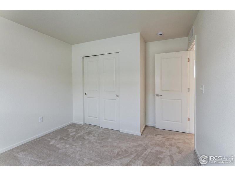 Spacious, unfurnished interior of a new home in Trailside Story Collection - Single Family Homes, Timnath (Image 18).