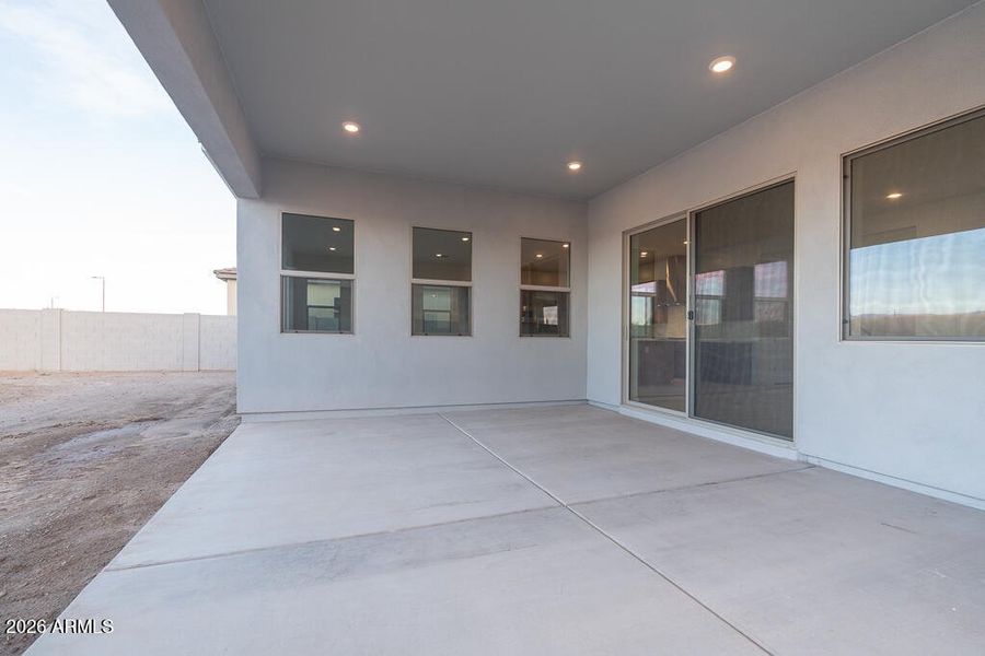 Tri Pointe Soleo 325 - Covered Outdoor L