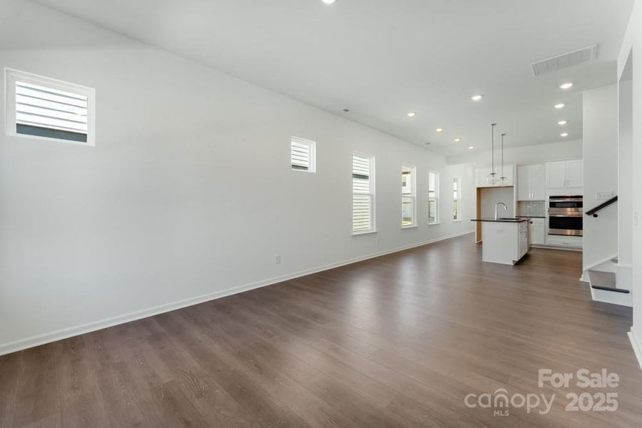 3117 Beacon Heights ~ Ready Now