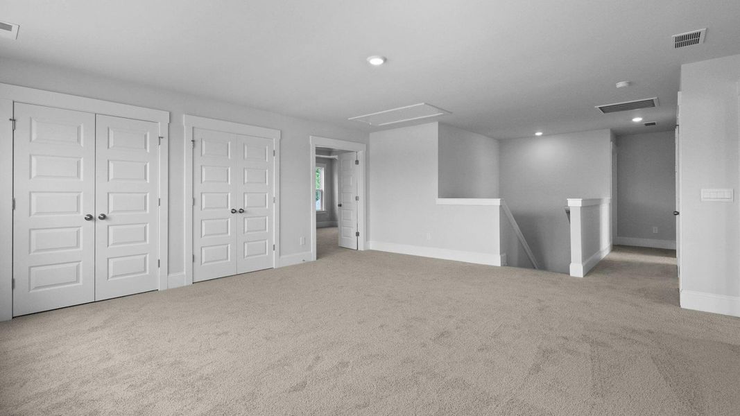 Spacious, unfurnished interior of a new home in Sheep Island, Summerville (Image 30). Spacious, unfurnished interior of a new home in Sheep Island, Summerville (Image 30).