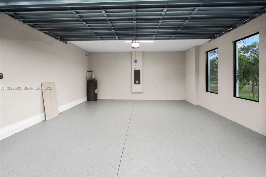 Spacious, unfurnished interior of a new home in , Naples (Image 23). Spacious, unfurnished interior of a new home in , Naples (Image 23).