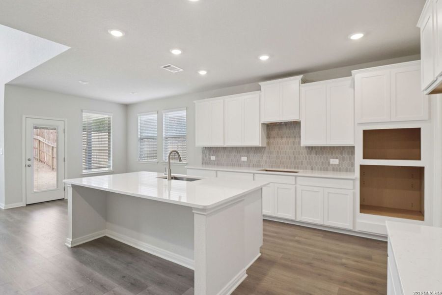 Furnished interior view inside a new home in Fox Falls, Boerne (Image 14). Furnished interior view inside a new home in Fox Falls, Boerne (Image 14).