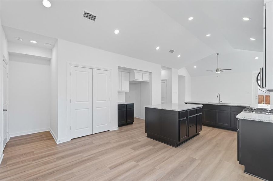 Image 21 of a home in Heartland.