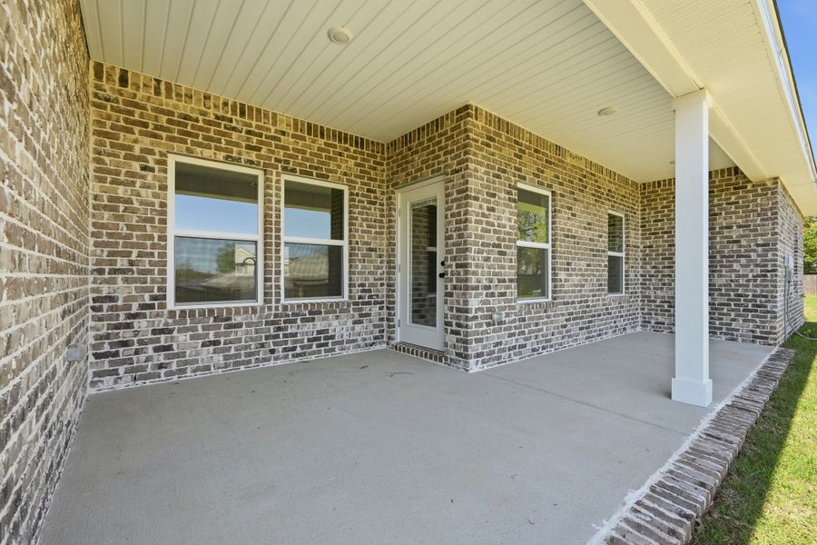 Exterior details and patio area of a home in Southern Charm, Crestview (Image 3).