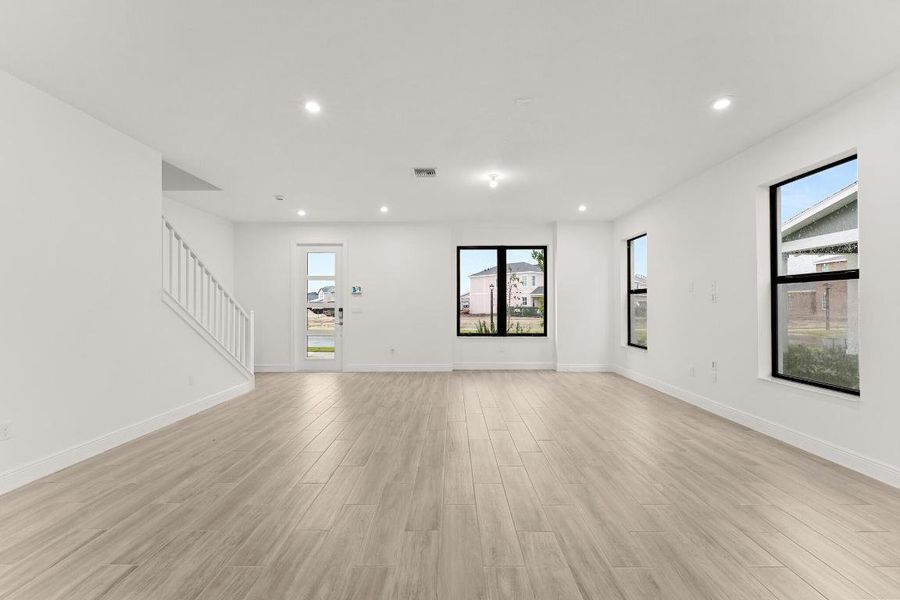 US_SEF_GLORIOSA_LOT 32_great room US_SEF_GLORIOSA_LOT 32_great room