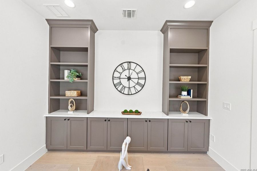 Furnished interior view inside a new home in , Boerne (Image 42).