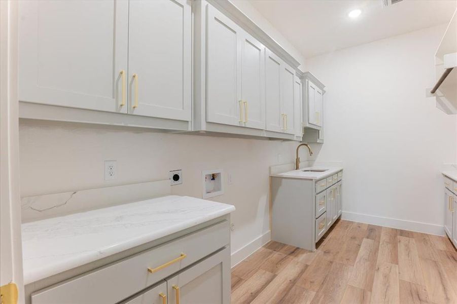 Furnished interior view inside a new home in , Granbury (Image 15). Furnished interior view inside a new home in , Granbury (Image 15).