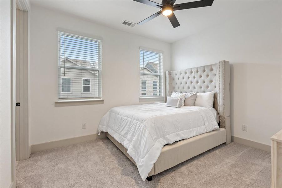 Furnished interior view inside a new home in , Dallas (Image 22). Furnished interior view inside a new home in , Dallas (Image 22).