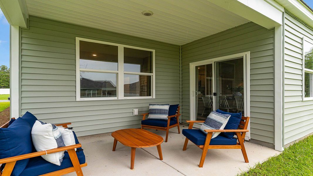 Representative exterior details of a home built from the ARIA by D.R. Horton in Eden Springs, Longs (Image 26).