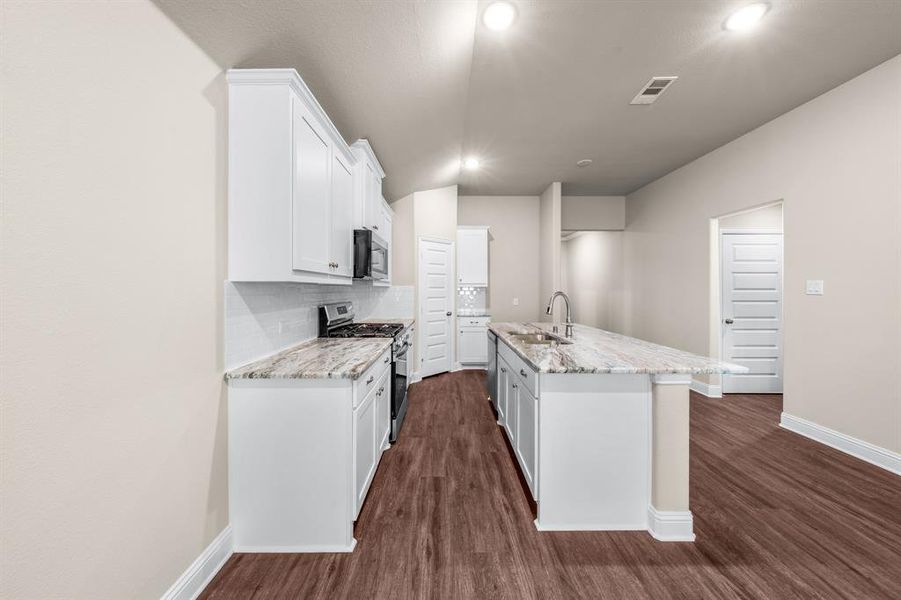 Furnished interior view inside a new home in Bridgepoint, Greenville (Image 13). Furnished interior view inside a new home in Bridgepoint, Greenville (Image 13).
