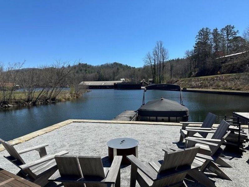 Community amenities in , Clarkesville (Image 6). Community amenities in , Clarkesville (Image 6).