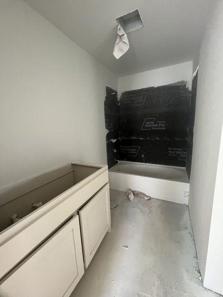 In-progress construction of a new home in Trail Creek, Cleburne, TX (Image 17).