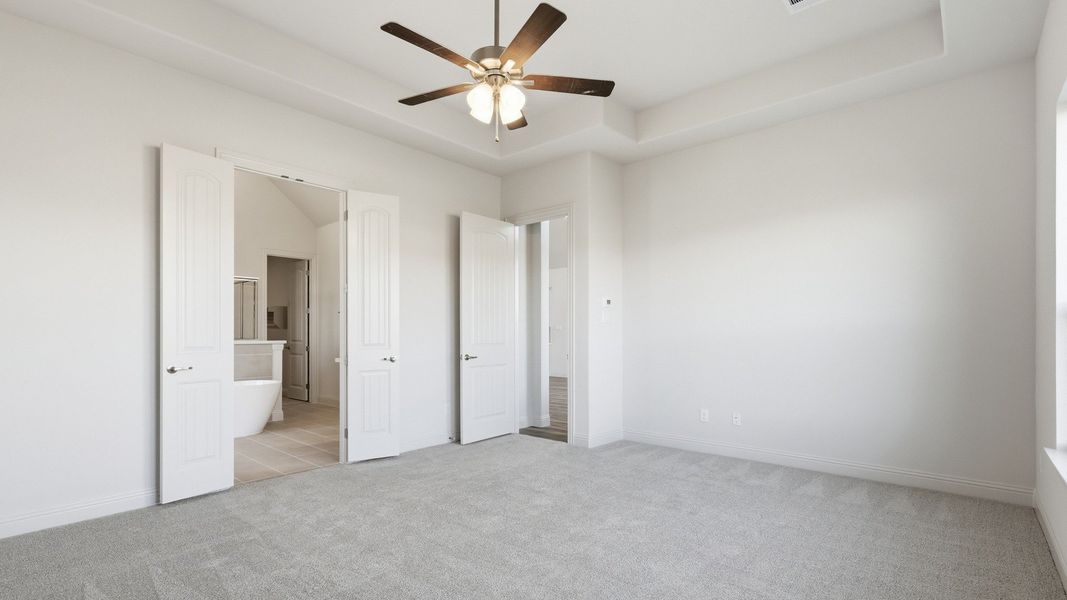 Furnished interior view inside a new home in Lakeshore Bluffs, Shady Shores (Image 42).