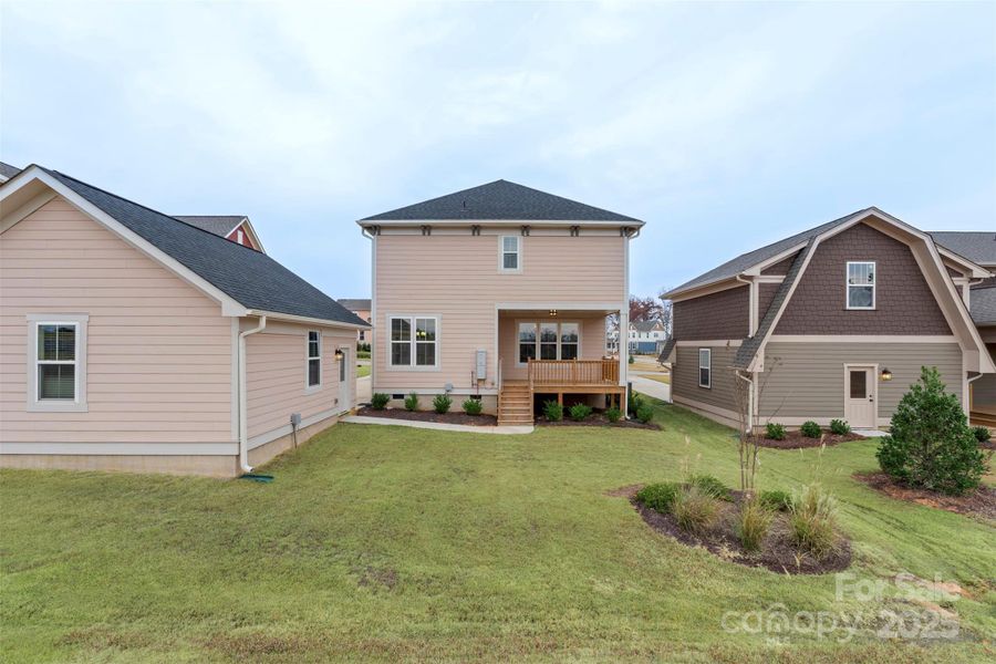Exterior details and patio area of a home in Riverwalk, Rock Hill (Image 21).