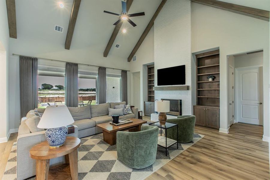 Furnished interior view inside a new home in , Lorena (Image 24).