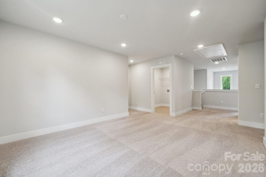Spacious, unfurnished interior of a new home in Cannon Manor, Kannapolis (Image 19).
