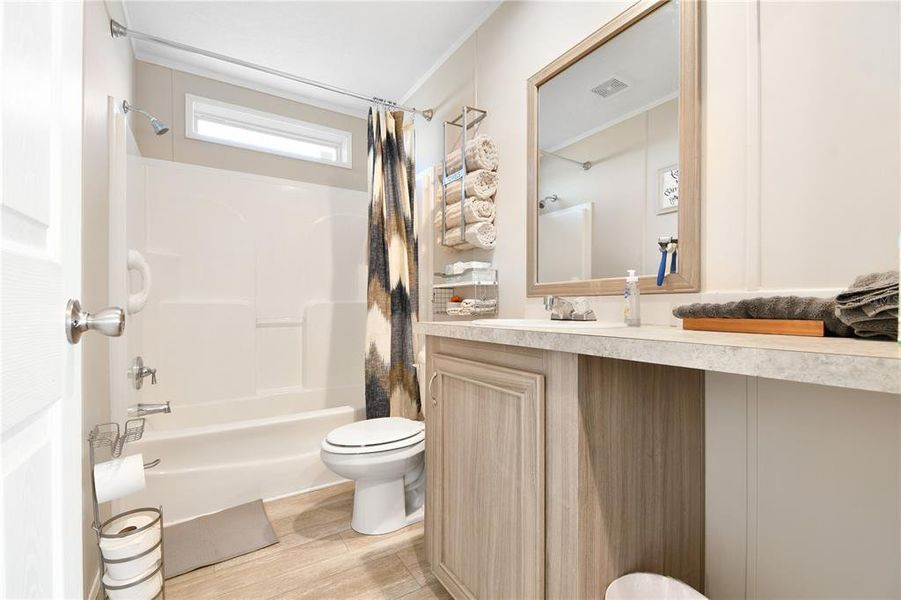 Furnished interior view inside a new home in , Ona (Image 42).