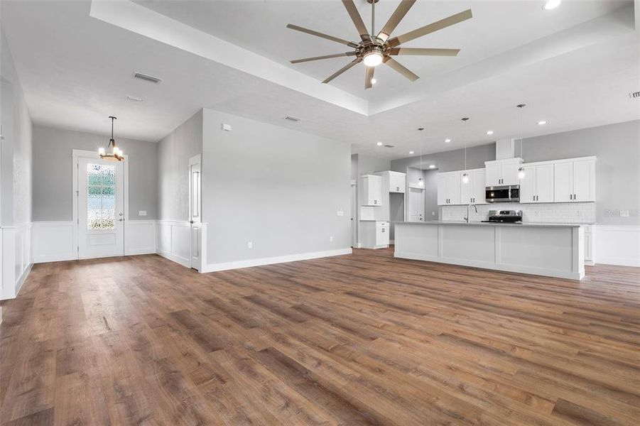 Spacious, unfurnished interior of a new home in , Lake City (Image 13).